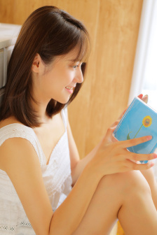 风流女管家梅夫劳伦